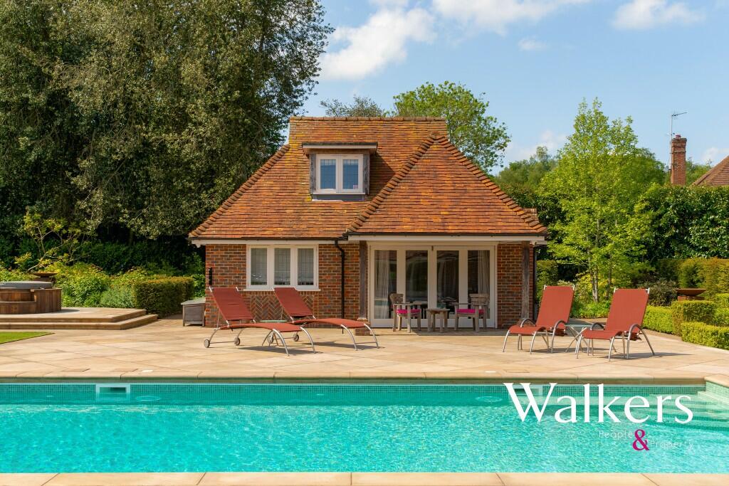 'Pool House' Cottage