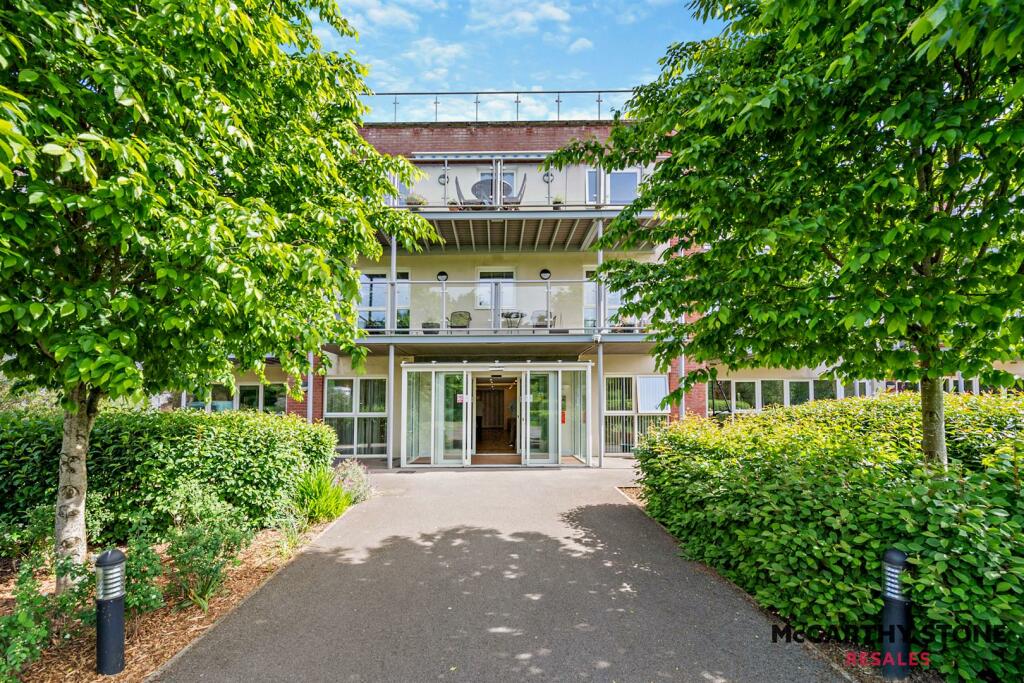 Ellisfields Court