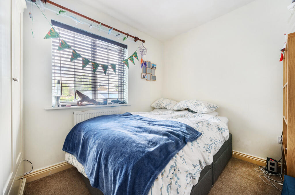 1302427-8-6843131...