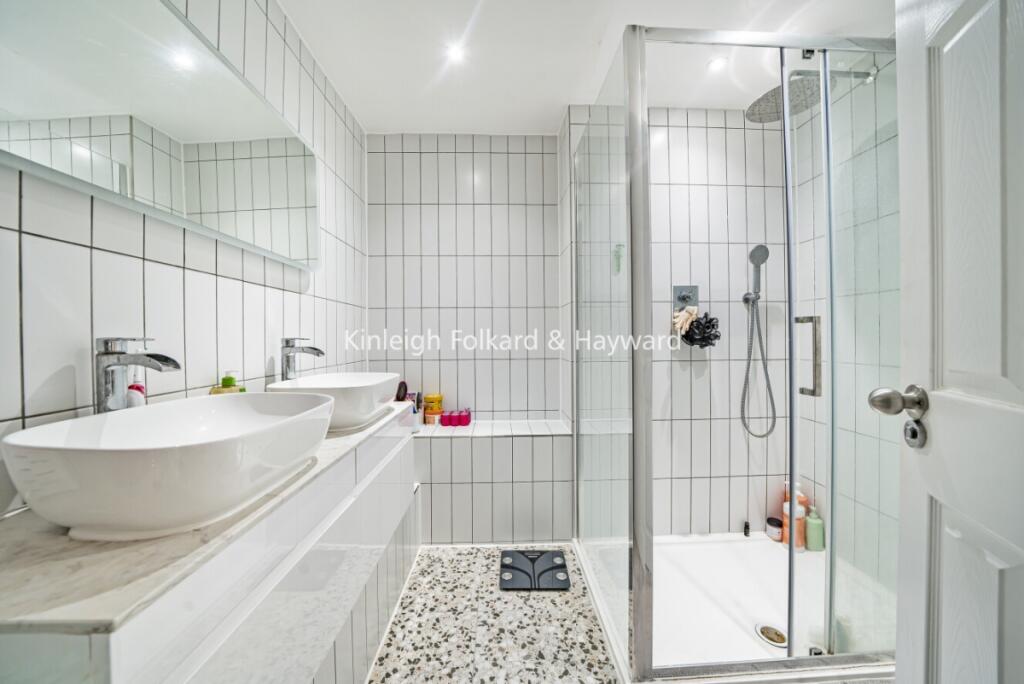 1f39c244-92d3-42f4-b