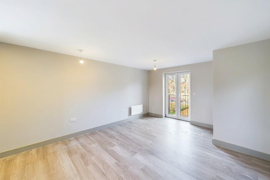 CAM03416G0-PR0062...