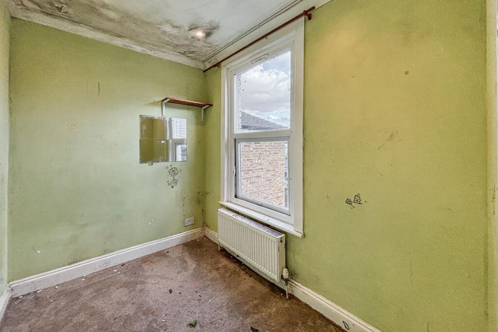 62 Cavendish Road, Edmonton, London N18 2LS