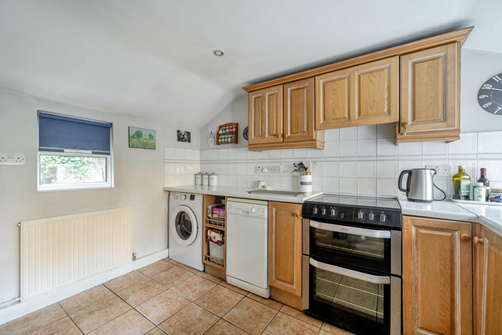 1382332-12-691f0b...