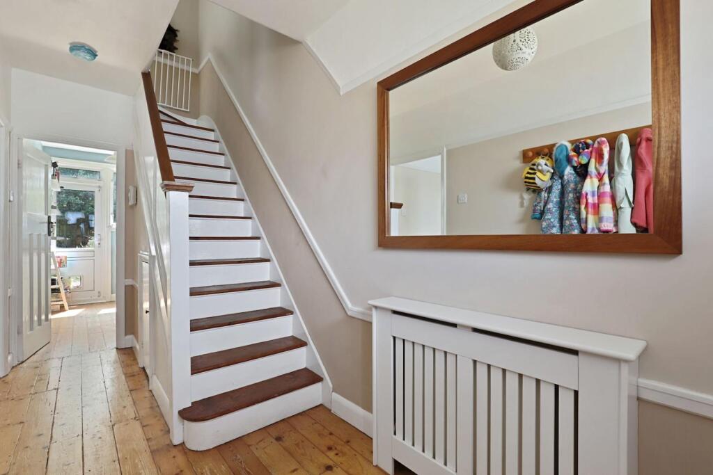 03-f48cJHPropWorld - 62 Datchet Road - 9 (1)-mediu