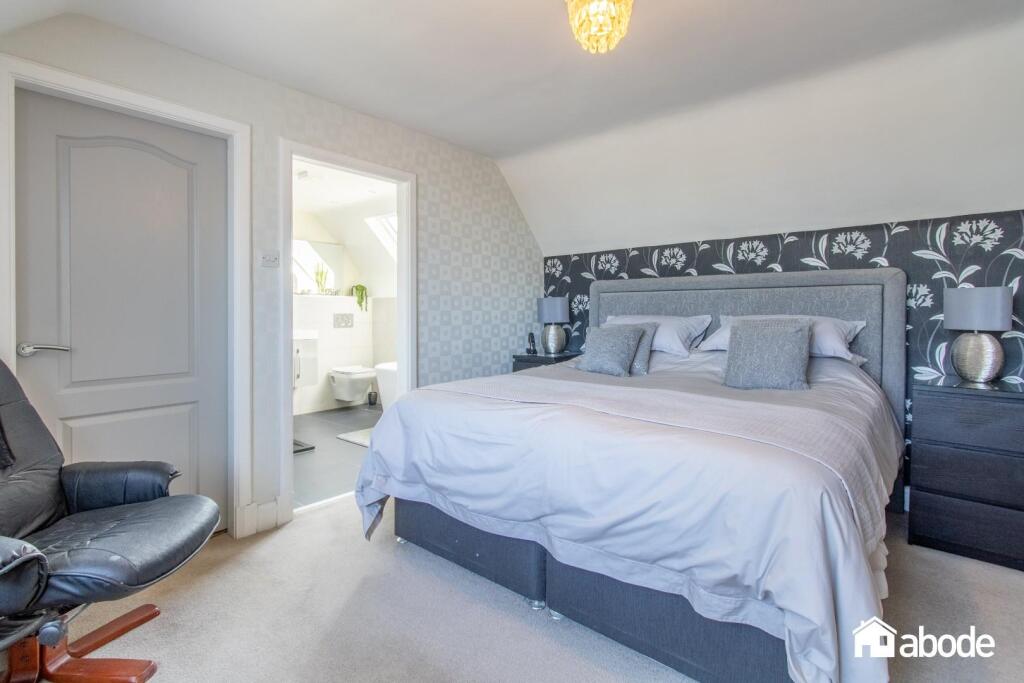 6 Chellow Dene 27.jpg