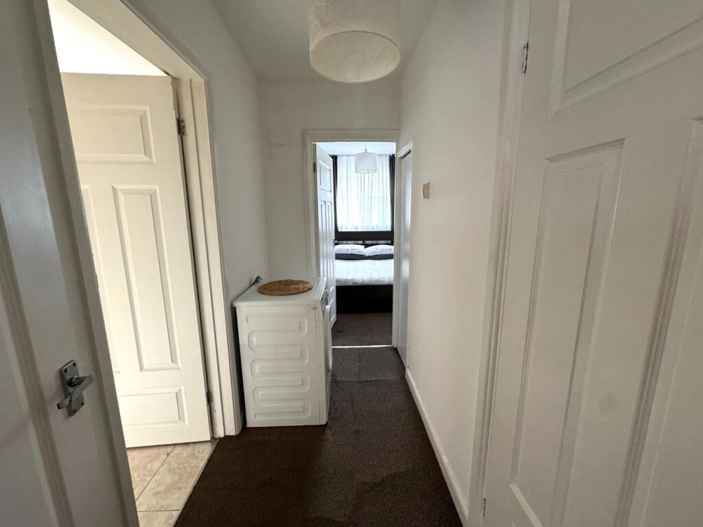 Hallway.jpeg