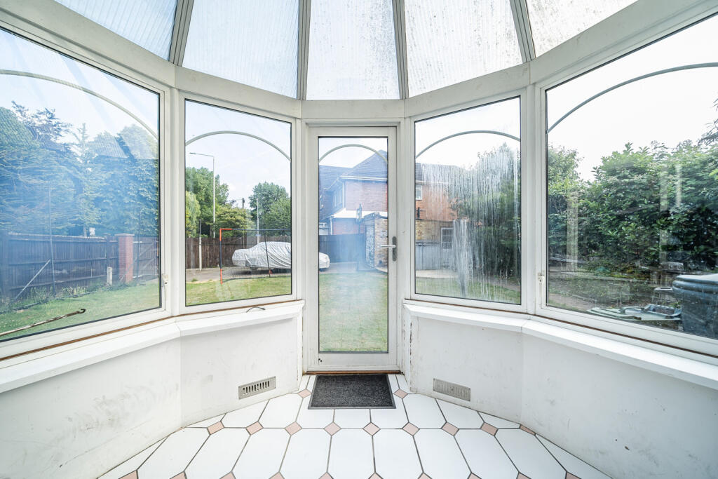 1305364-15-6849cc...