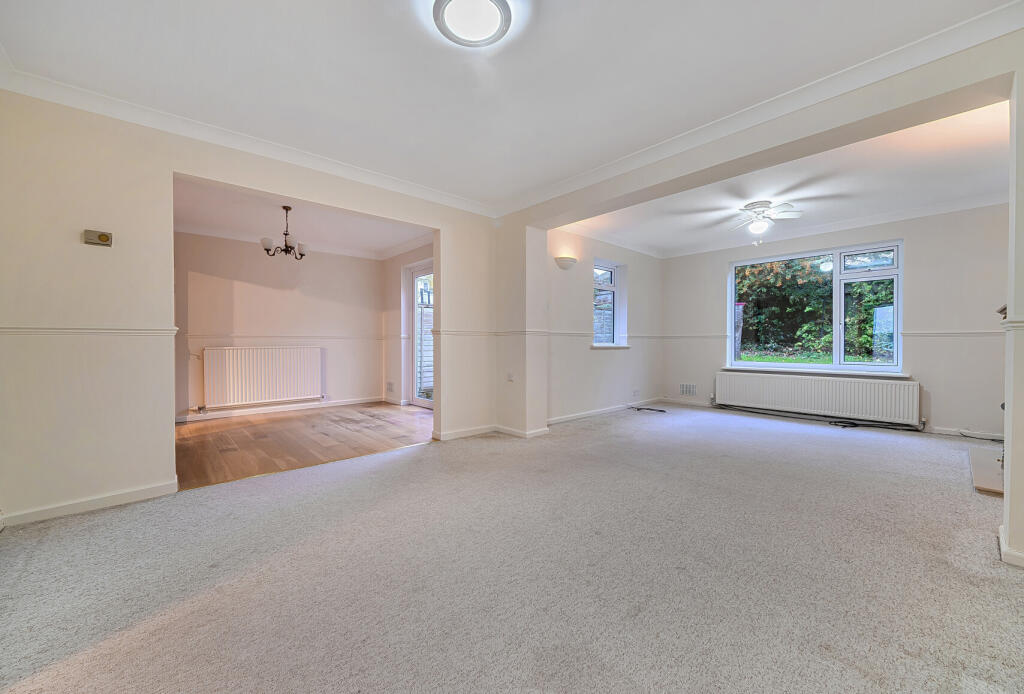 1374642-1-690a25c...