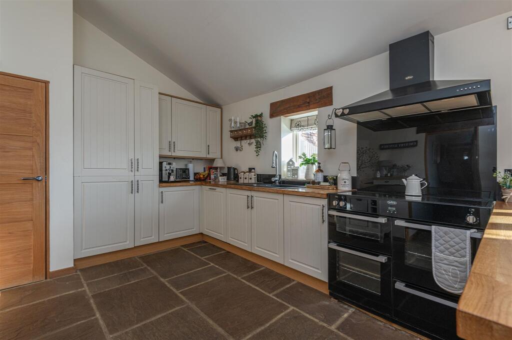 Living Kitchen Diner