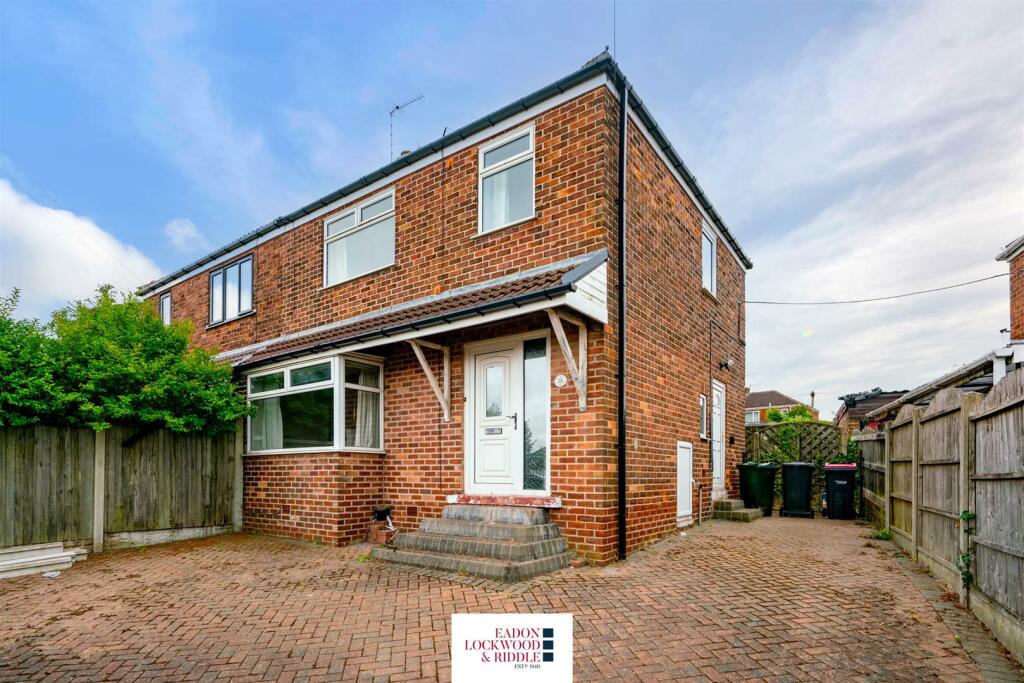 Front of Property  1.jpg