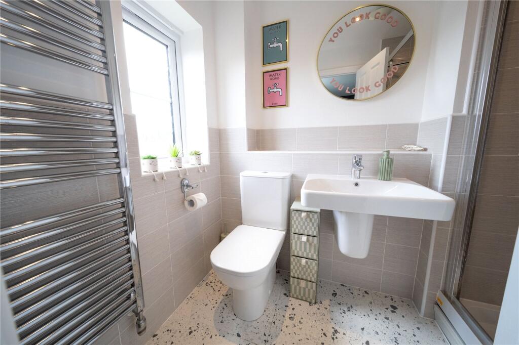 Ensuite