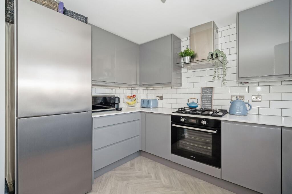 Kitchen.1