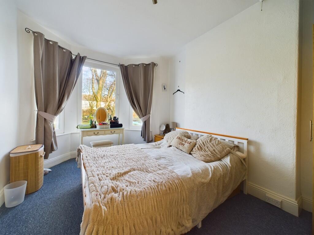 CAM02089G0-PR0393...