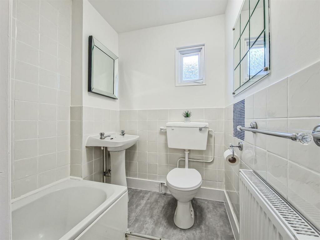 bathroom-w.c