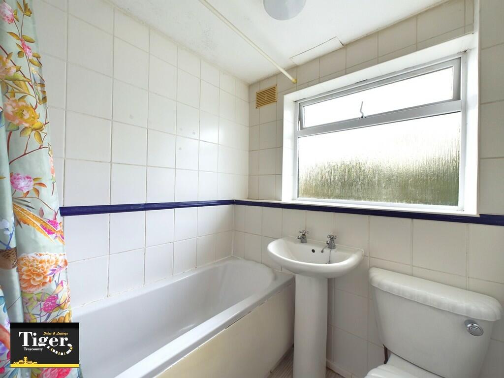 CAM03440G0-PR0142...