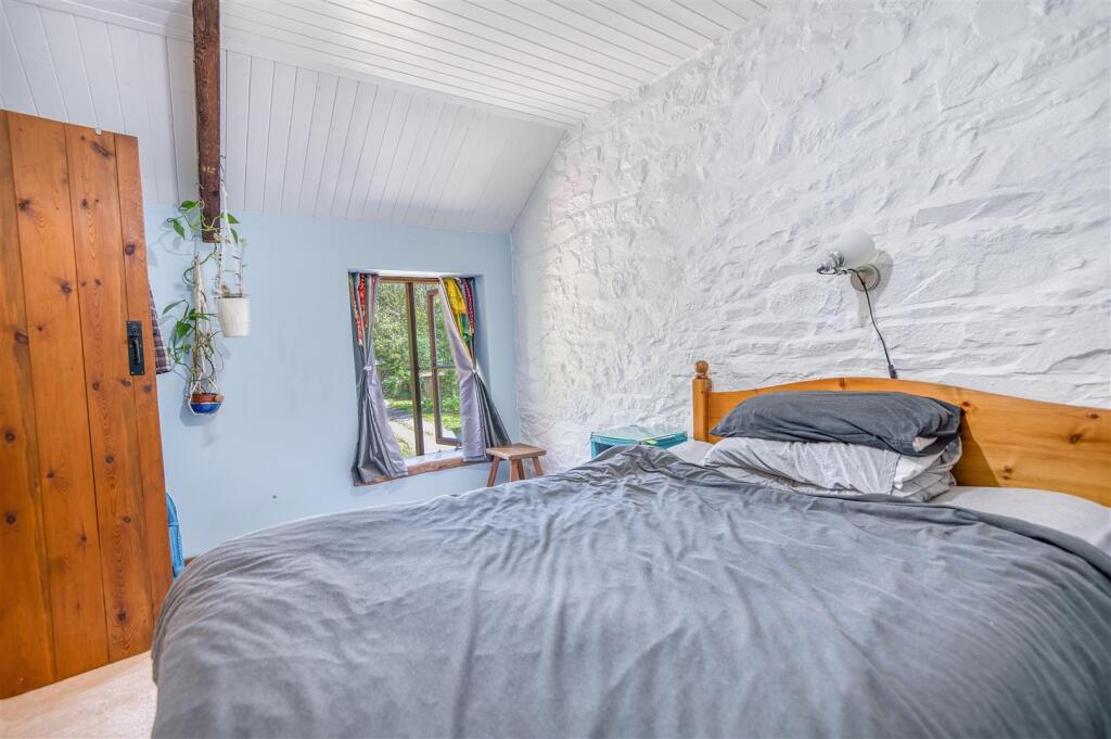 Cottage Bedroom 1
