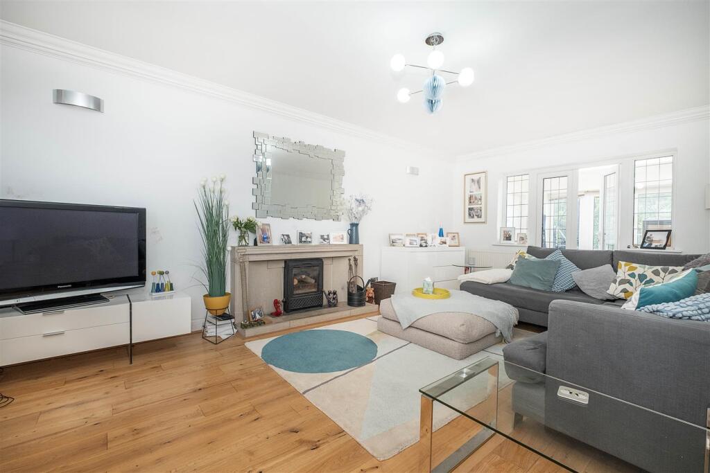 51-embercourt-road (51).jpg