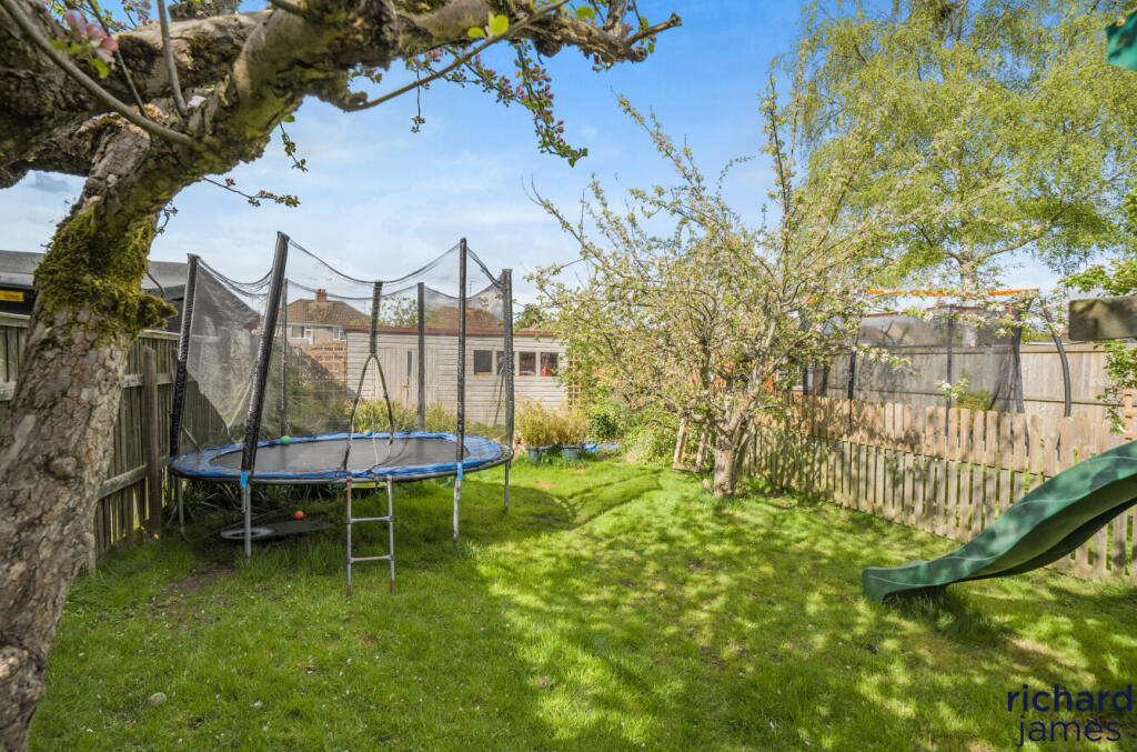 b92a4665fb474bc695f4a811c0d626b8