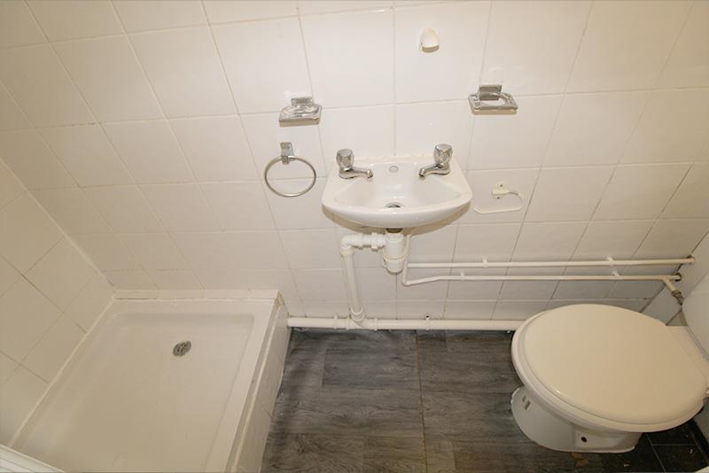 shower room.jpg