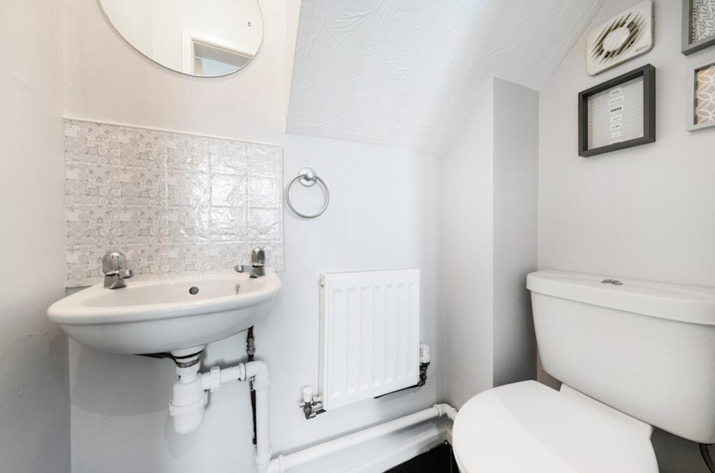 1345384-3-68b22b7a1ee5e-ARW