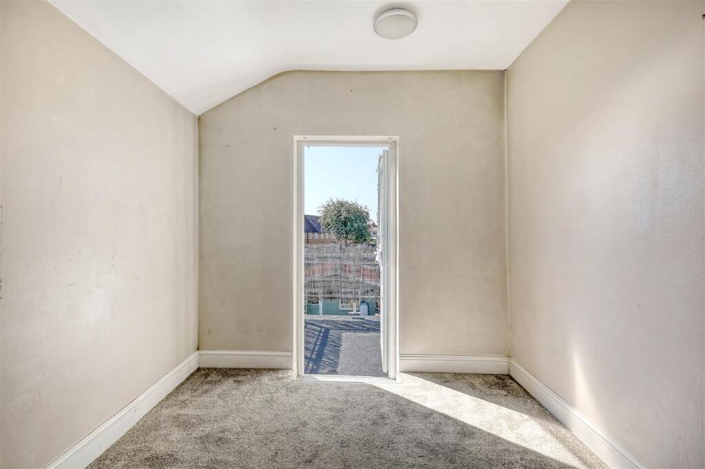 IMG_3298_6 copy 2.jpg