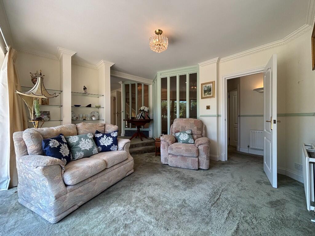 Breakfast Room