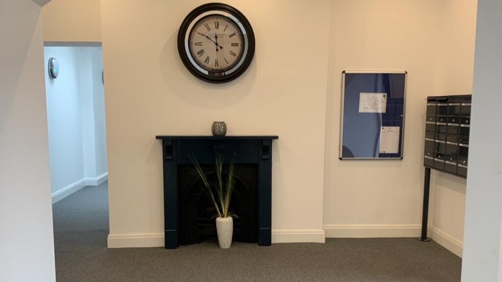 Entrance/Hallway