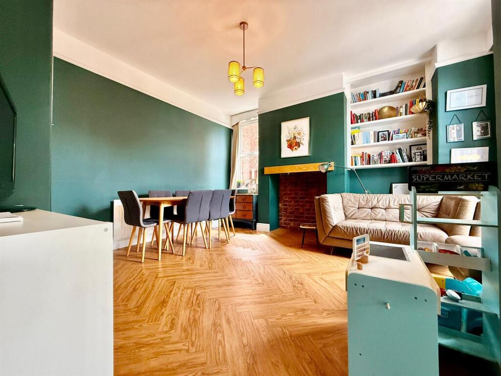 PHOTO-2025-06-23-09-10-56 2.jpg