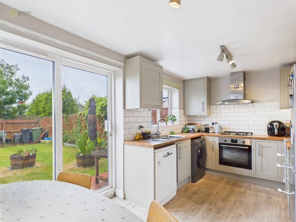 CAM03830G0-PR0158...