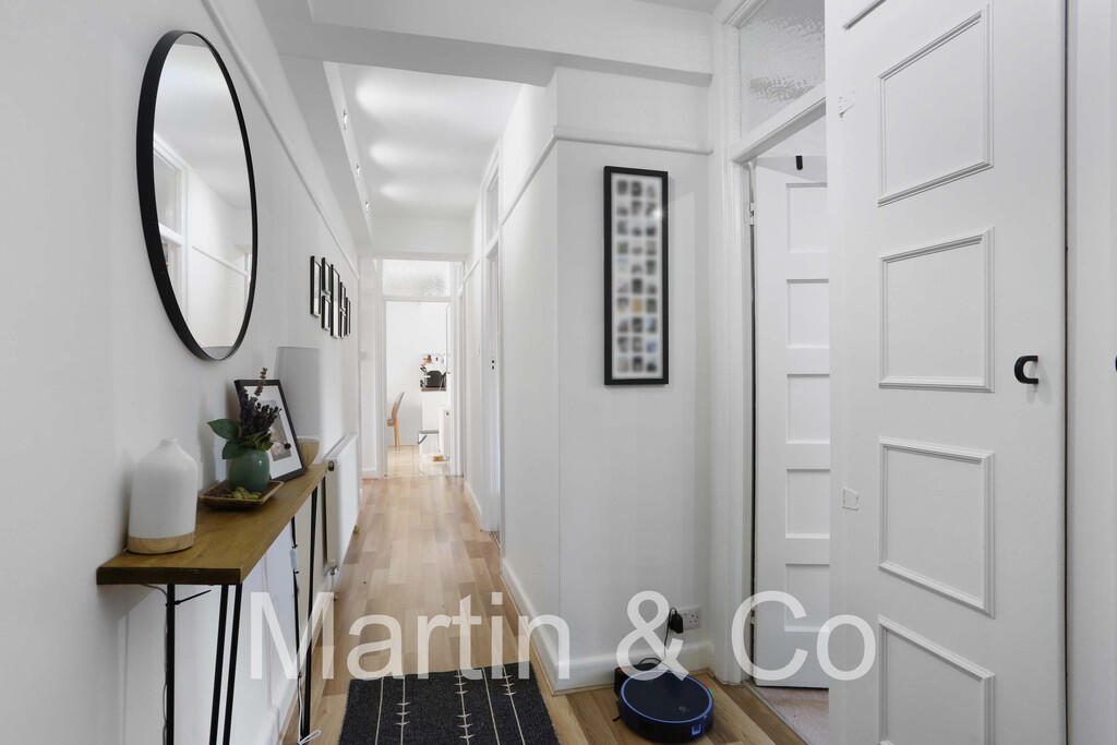 1532987063 - 27 M...