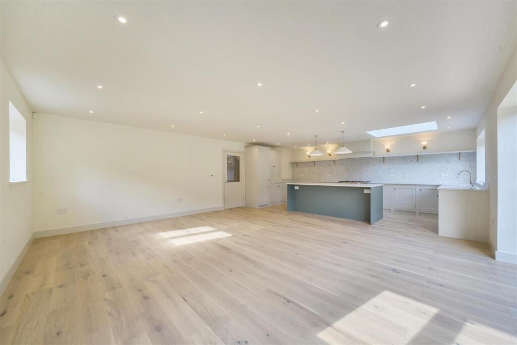 Kitchen/Dining/Family Room