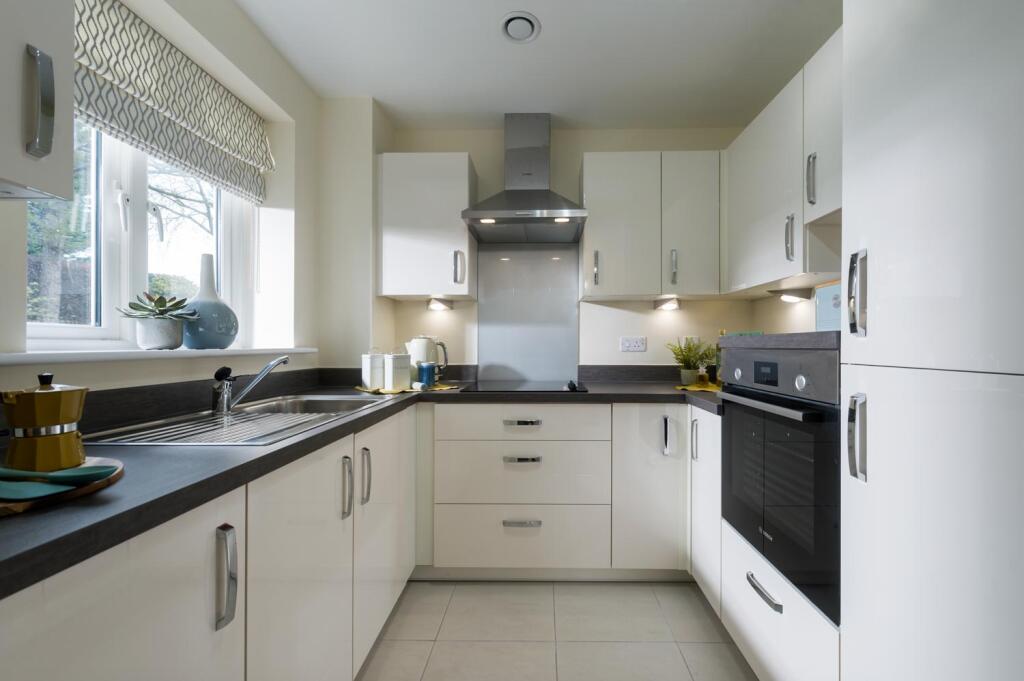 Show Apartment Kitchen  