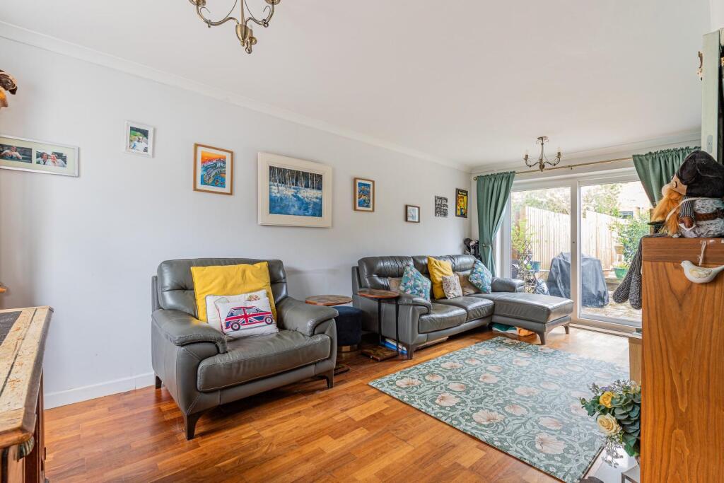 Glendale Avenue 30-16.jpg