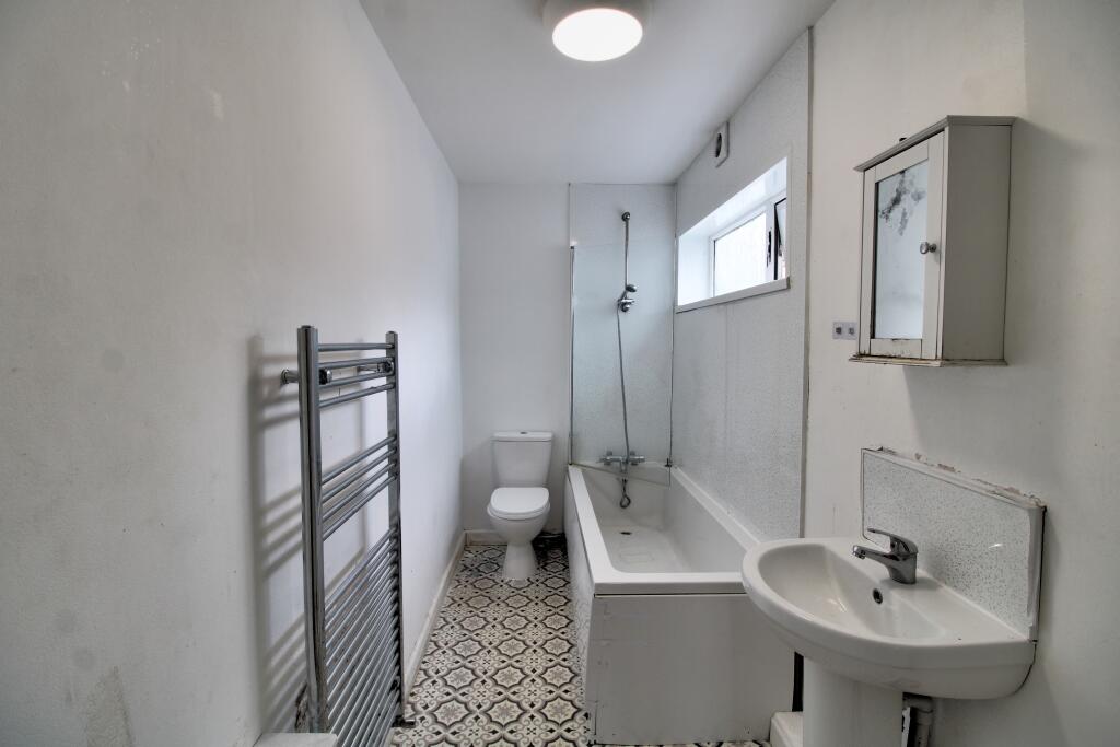 IMG_1491_2_3_Interior 4