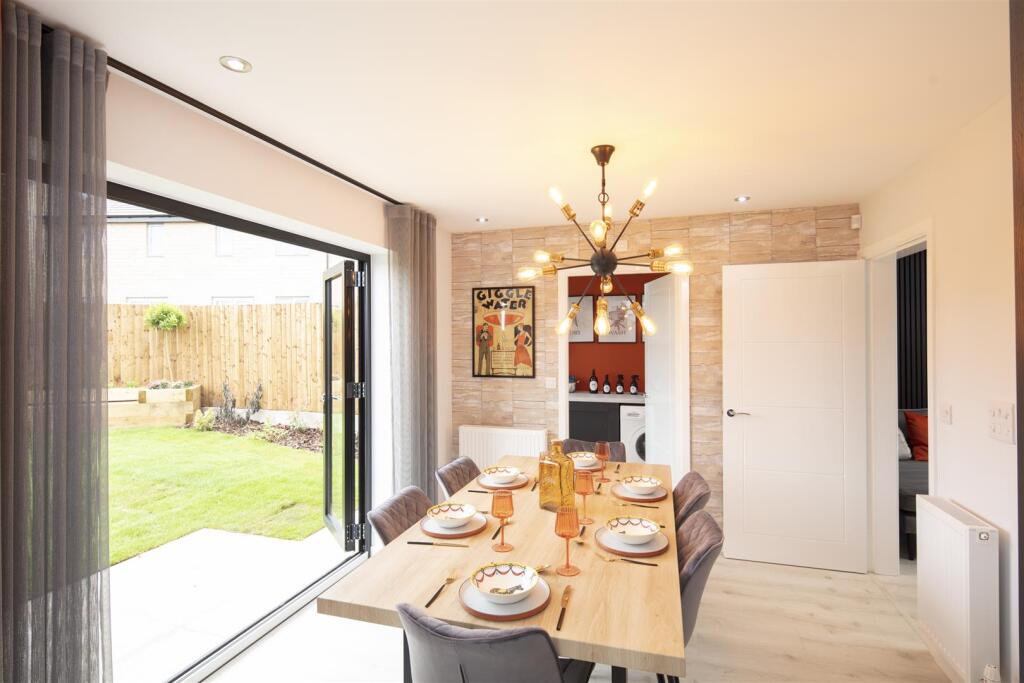 Kitchen/dining area