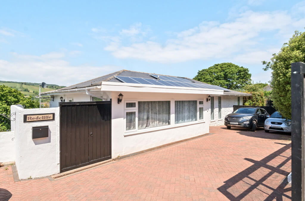 1284104-1-682b511...