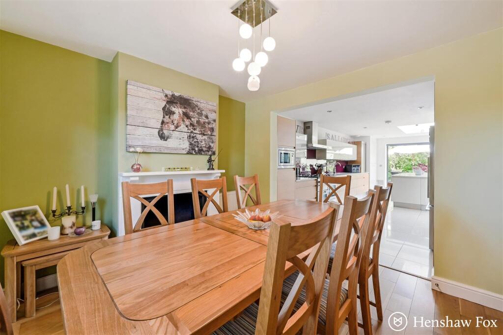 sketch_Ph18_6094394 - Copy.jpg