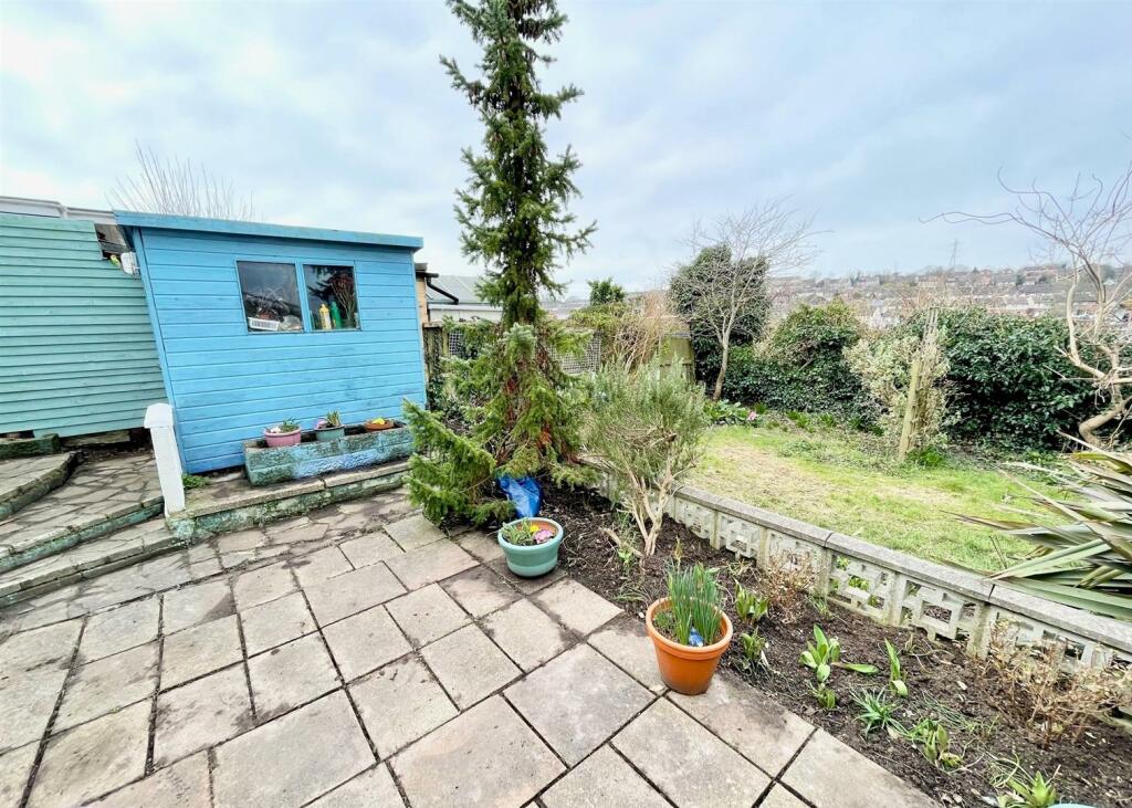 Garden 2.jpg