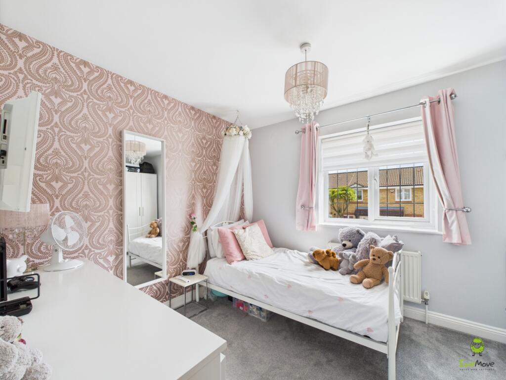 Presented by Nicoleta at EweMove Bexleyheath and D