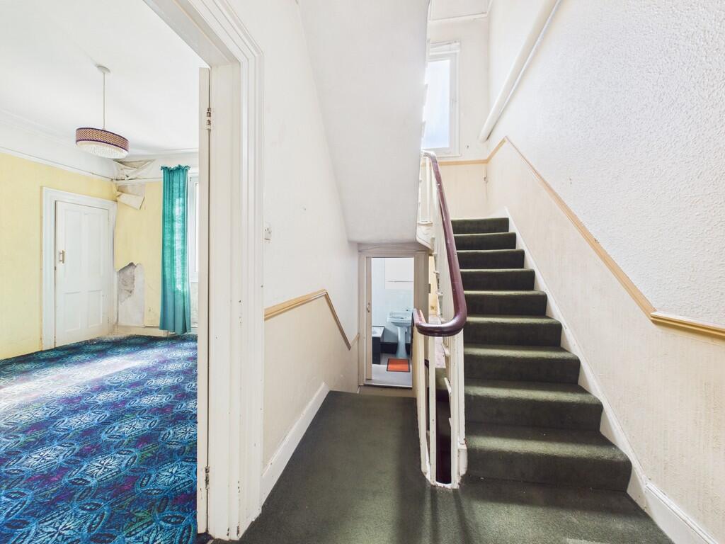 CAM03974G0-PR0215...