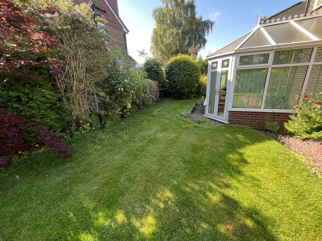 Gardens 2.jpg