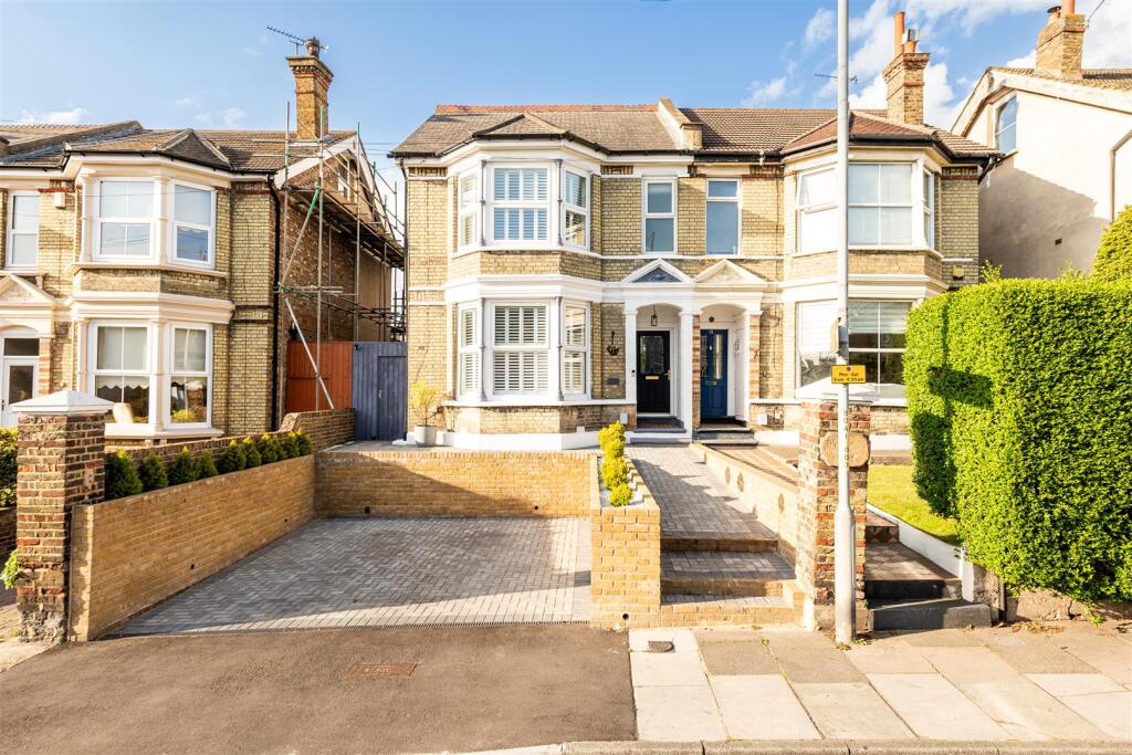 20 Old Road West main.jpg