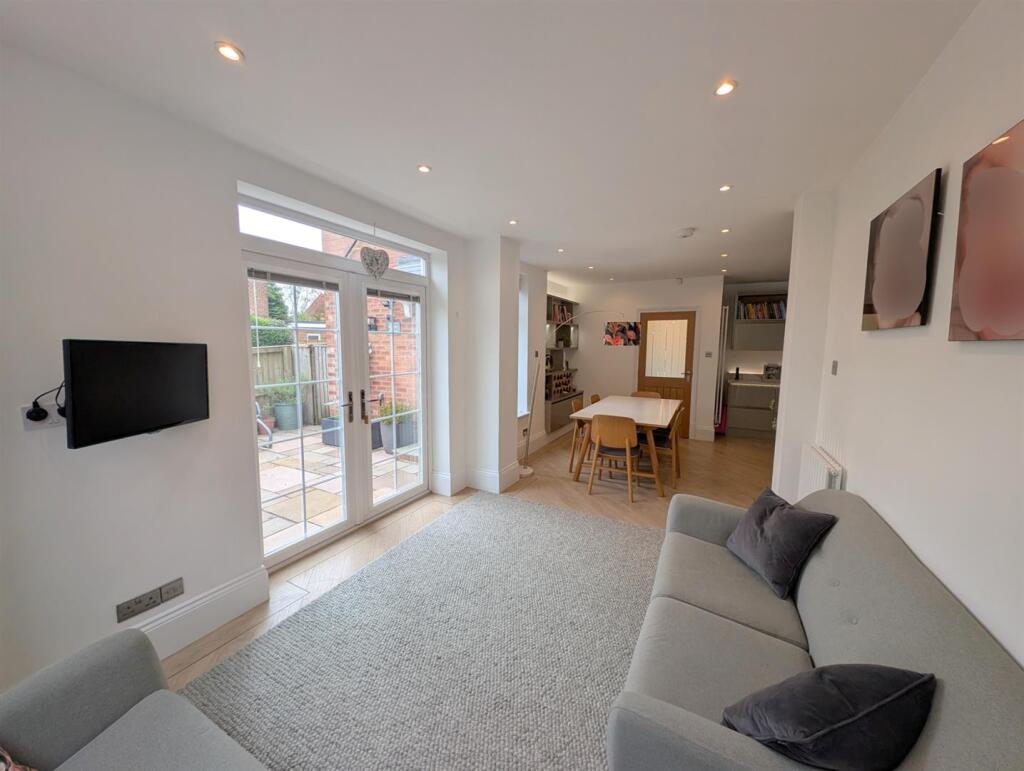 Kitchen, Dining and Garden Room