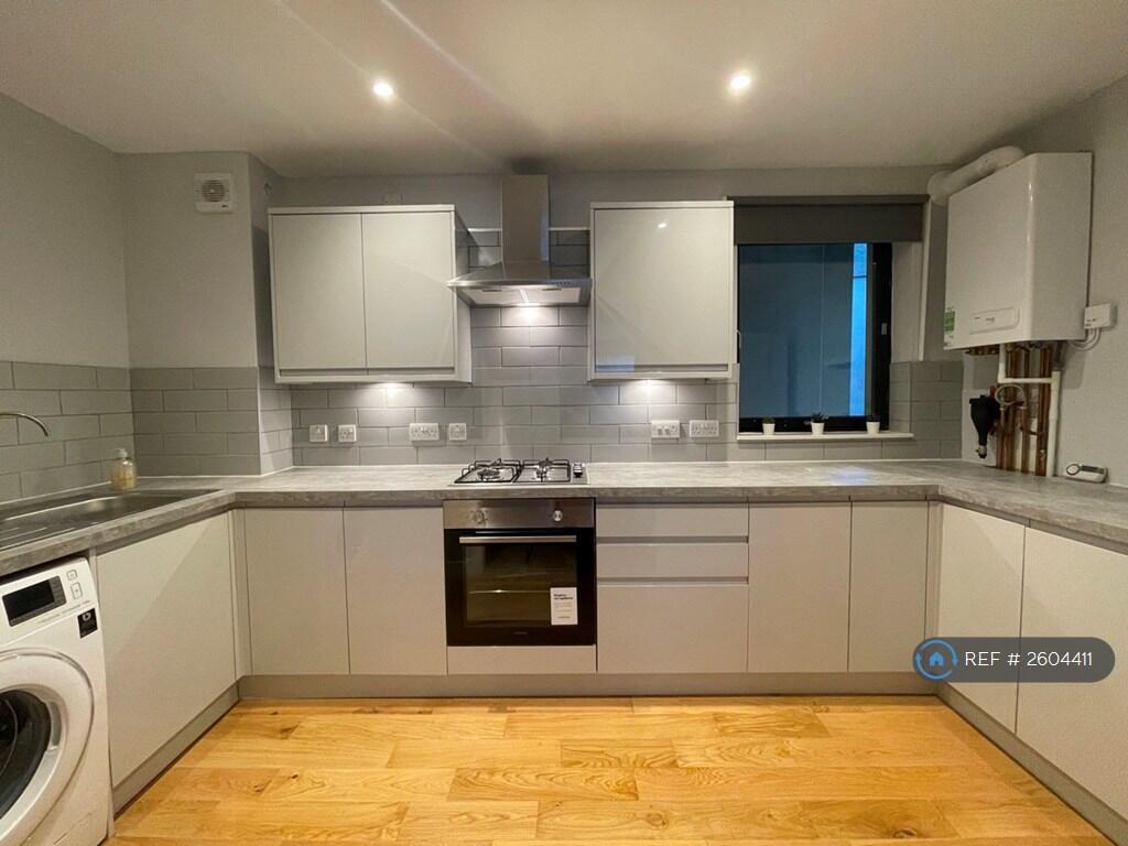 Kitchen 1