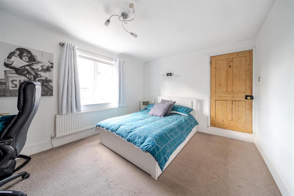 Rose Cottage, 15a Browns Yard, Towcester (8).JPG