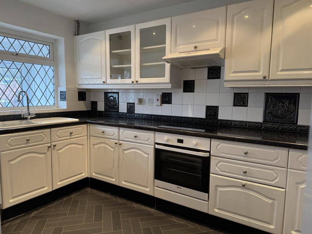 Kitchen.jpeg