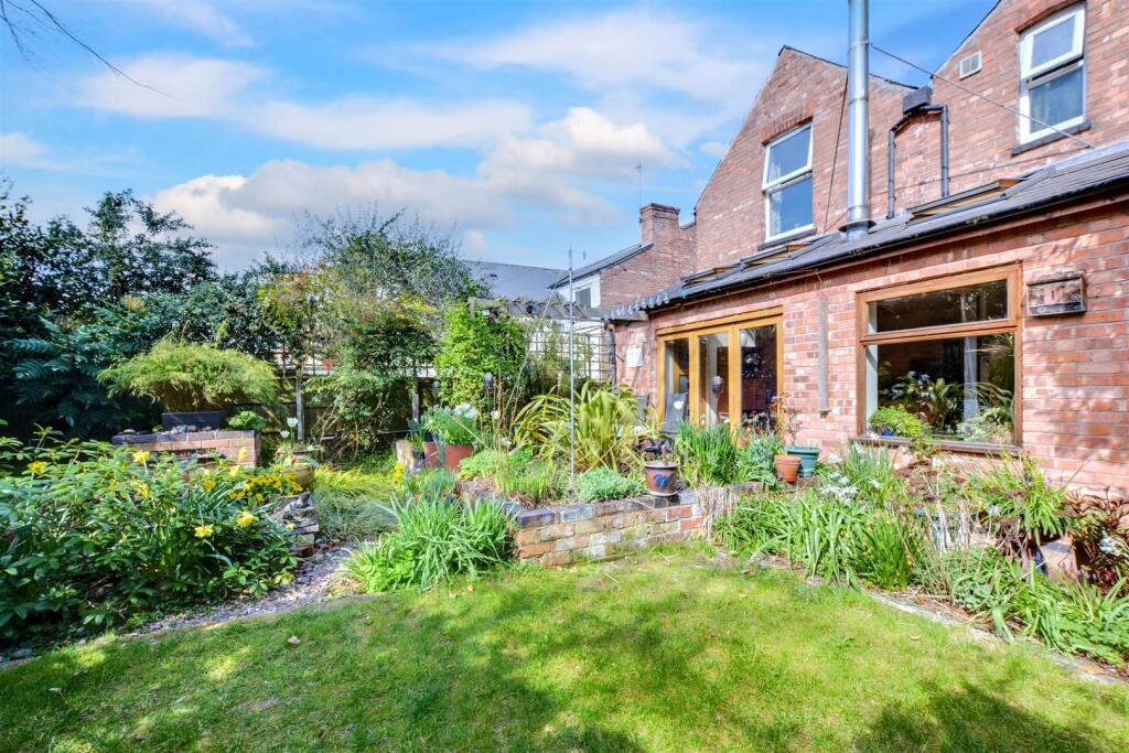 Garden_ (1).jpeg