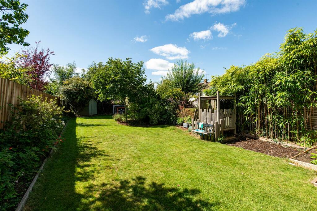 Garden_4.jpg