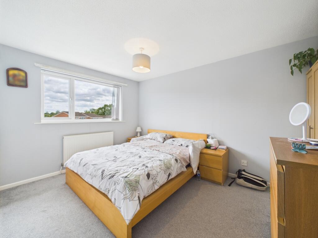 CAM01791G0-PR0183-STILL019