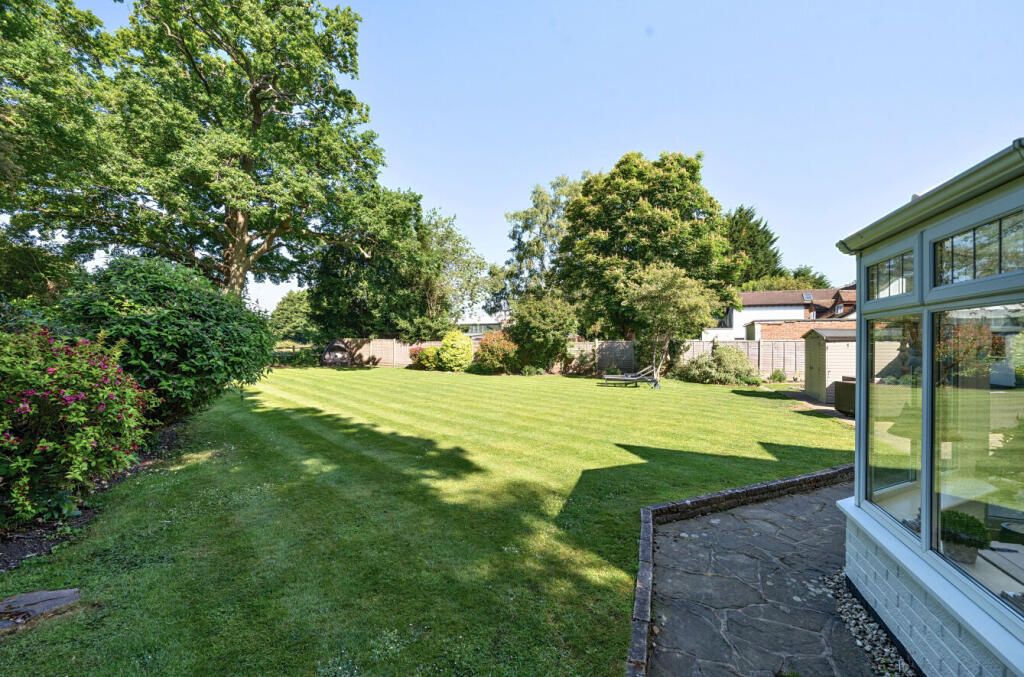 1298676-6-683039b...